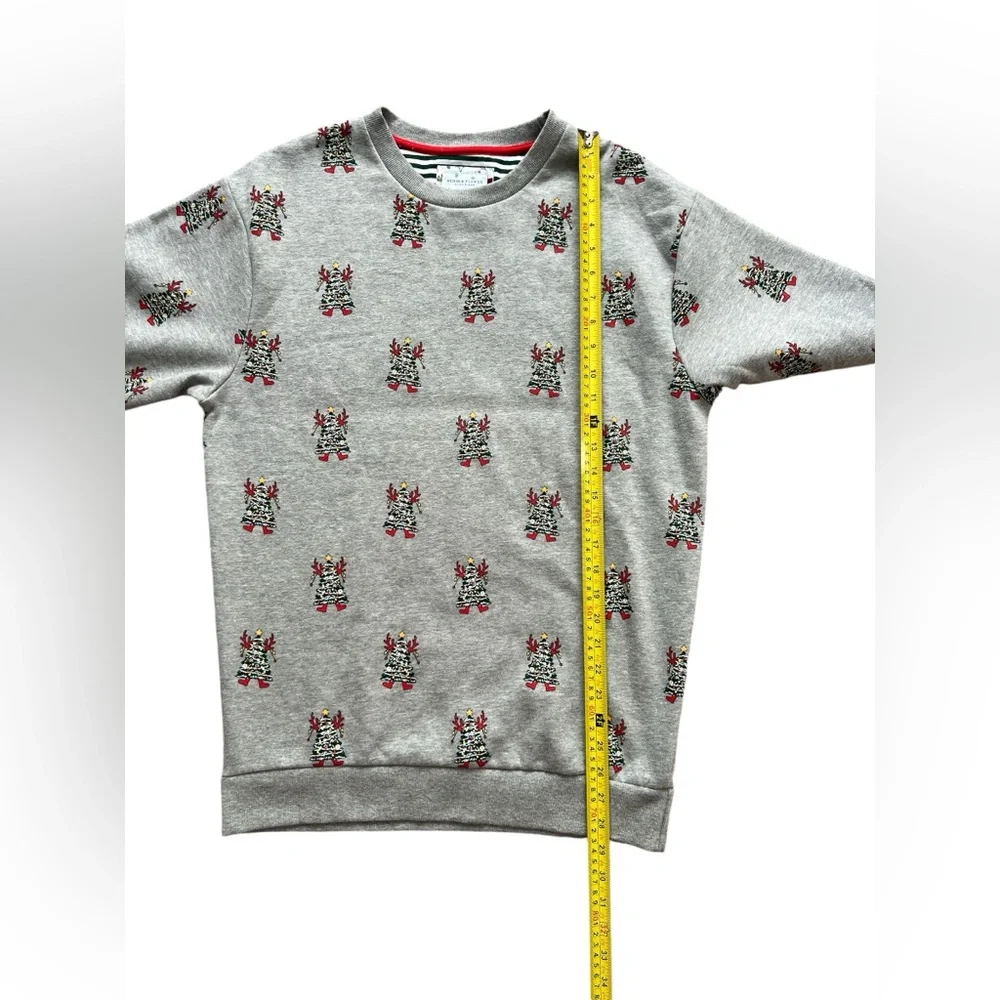 Denim and flower Ricky Singh Christmas trees sweater sweatshirt pullover large L